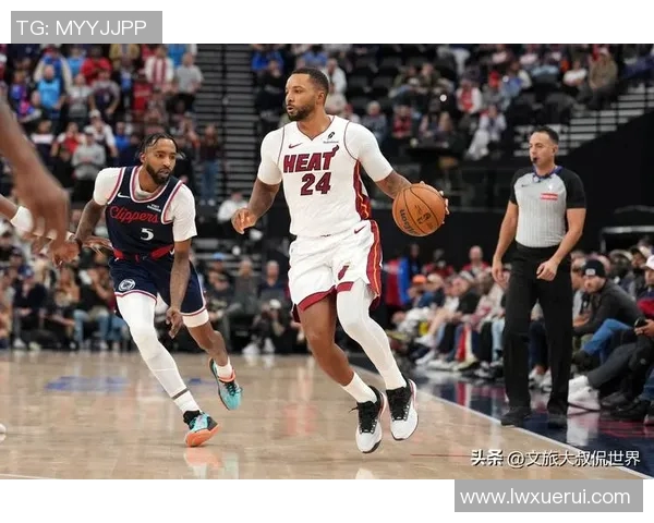 科林斯加盟快船鲍威尔转会热火三方交易引发联盟震动